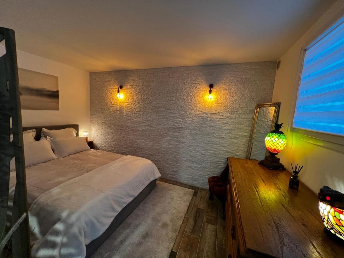 Superbe Appart Avec Jardin Prive Proche Paris Apartment Nogent-sur-Seine Exterior foto
